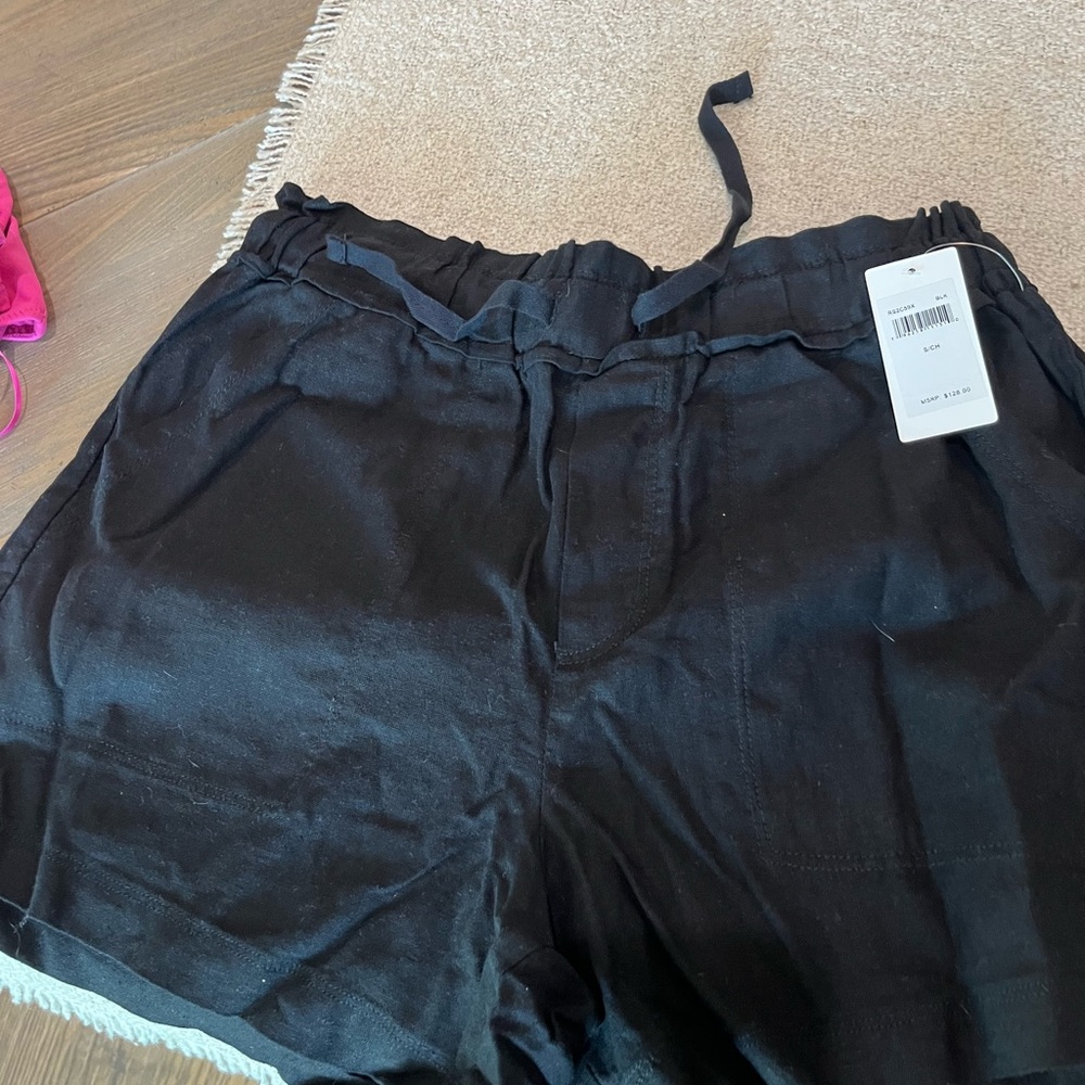 Splendid linen shorts